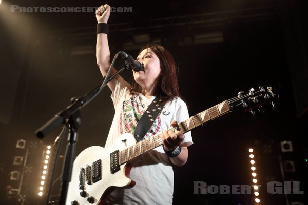 SHONEN KNIFE - 2023-04-07 - PARIS - Petit Bain - Naoko Yamano